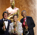 Cruise touts power of cinema  as he accepts honorary Oscar